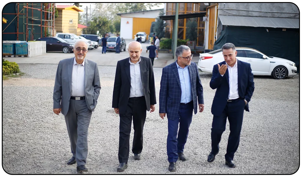 بازدید دکتر یونسی استاندار مازندران از کارخانه اکسیر ساز شمال